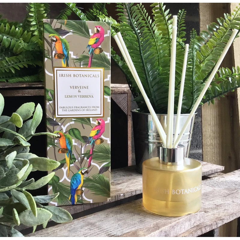 IRISH BOTANICALS VERVEINE AND LEMON VERBENA DIFFUSER.