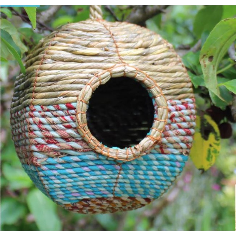 Artisan Nester Anita