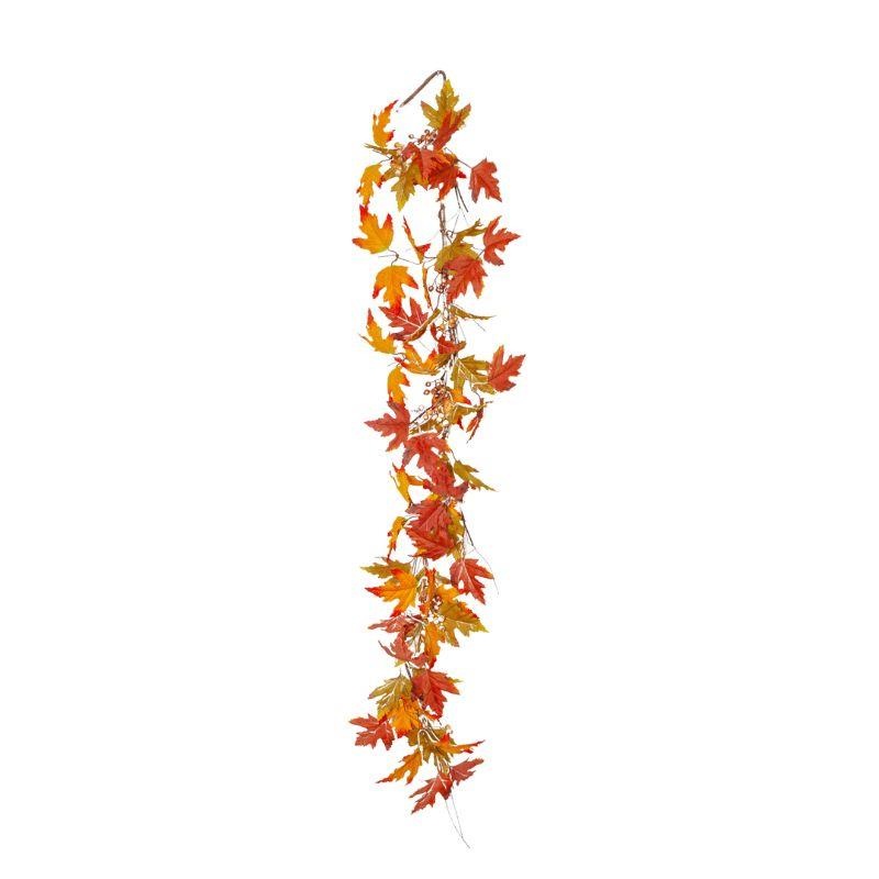 Mapple Leaf & Berries Autumn Garland 60'L