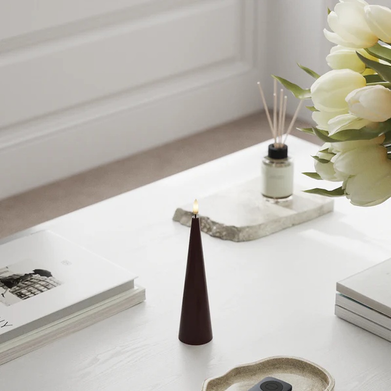 Cone Candle Bourgogne 20 cm (PR)