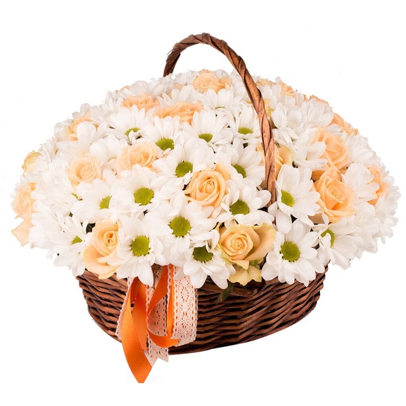 Charming Daisy Chrysanthemum with Roses Basket