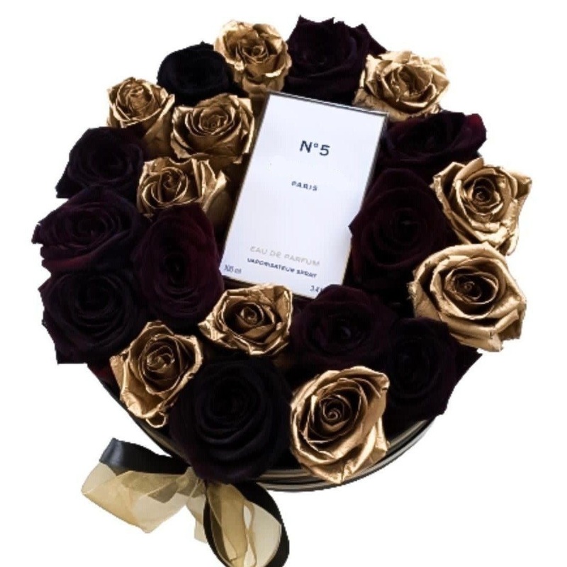 Luxury Black and Gold Roses with Perfume Box