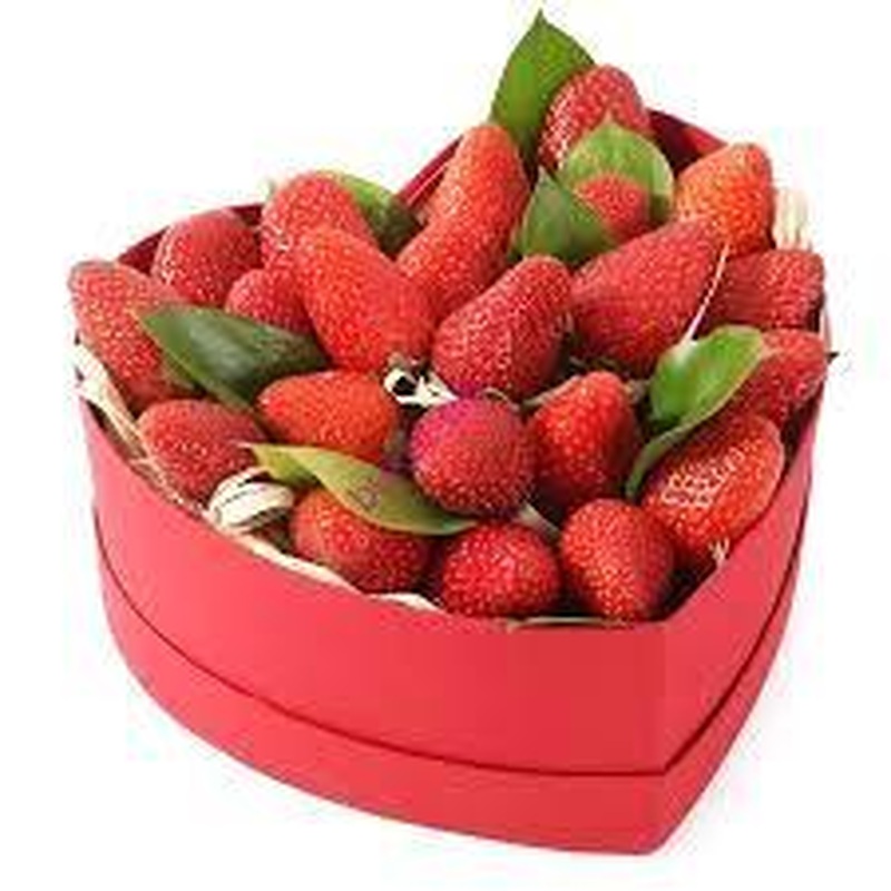 Strawberry in Heart Box