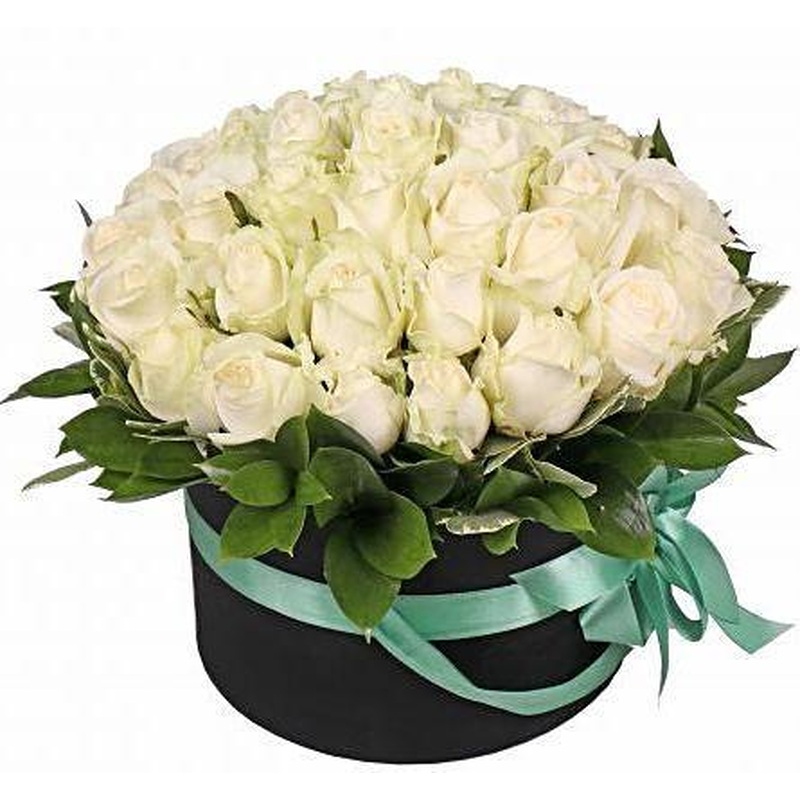 Misty White Roses Box