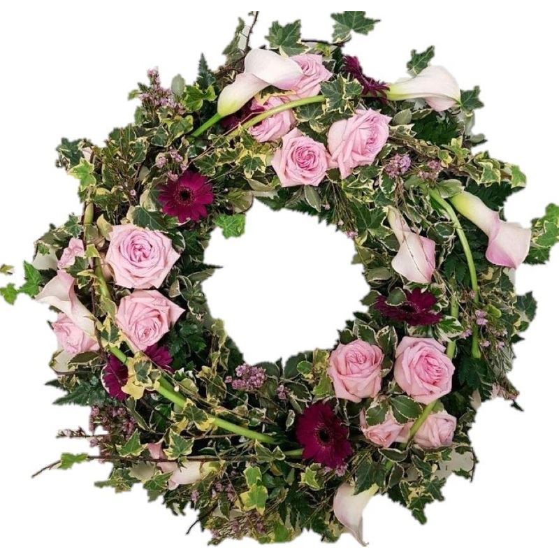 Calla Lily Christmas Wreath