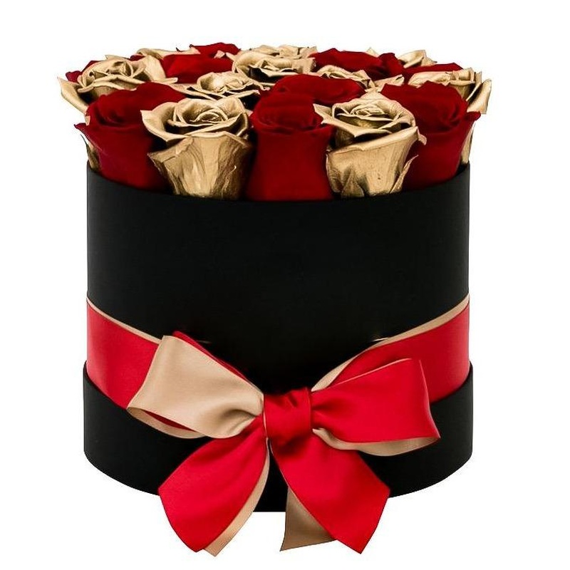 Gold and Red Roses Hat Box
