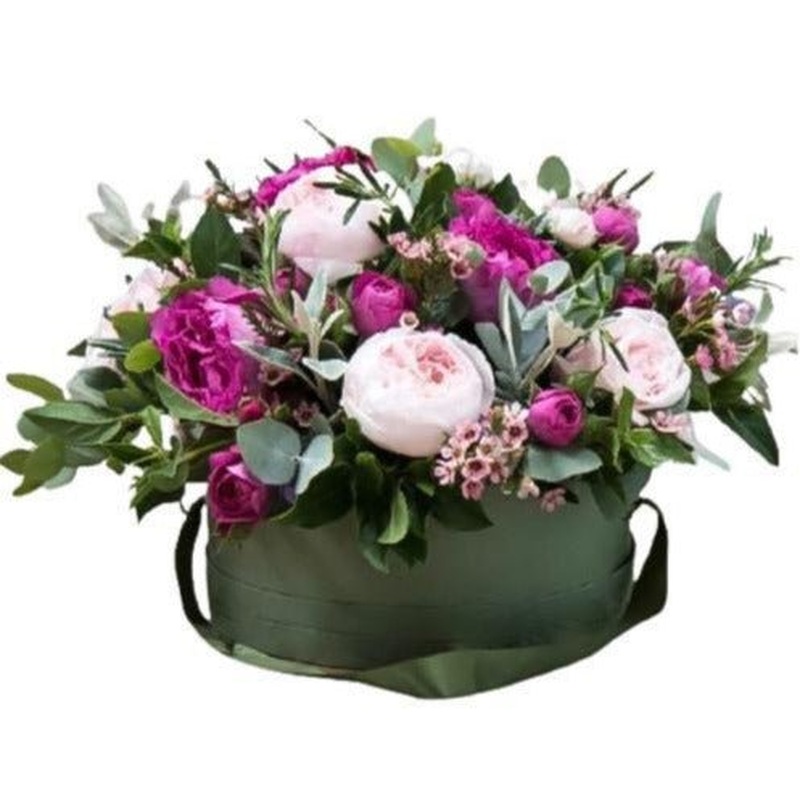 Cerise and Pink Garden Roses Box