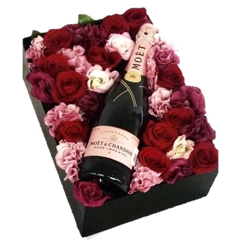 Moet in Blooms Gift Box
