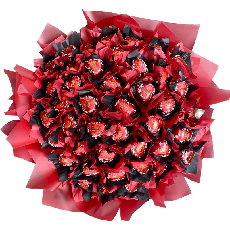 Red Heart Chocolate Bouquet