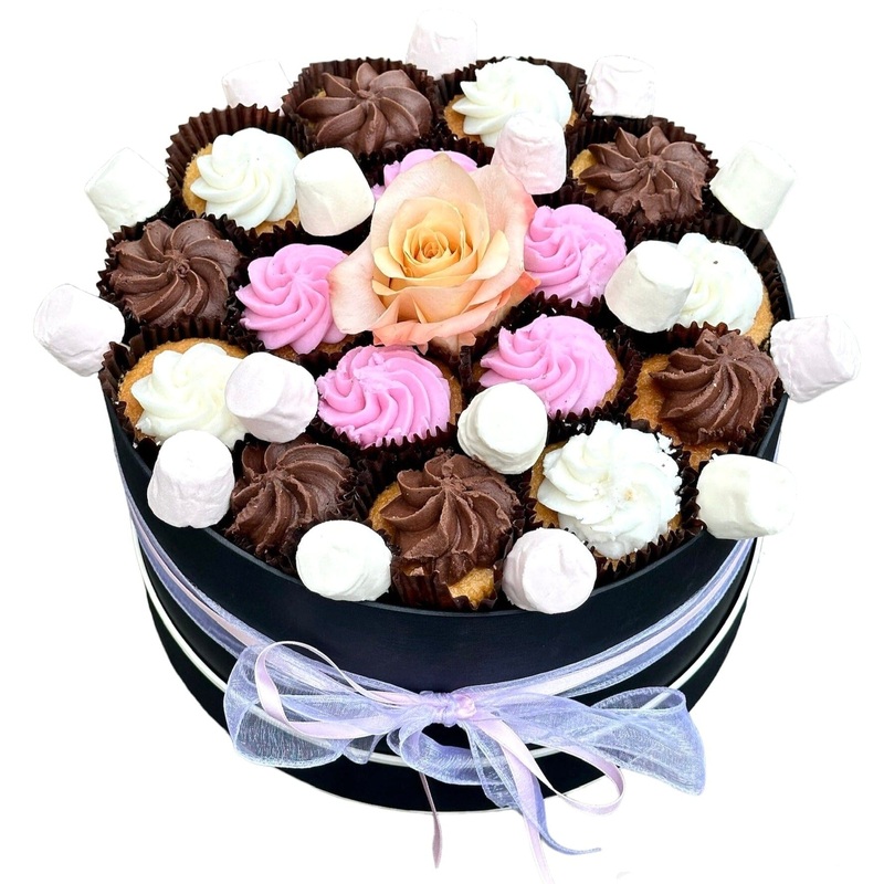 Delightful Cupcakes Box with Marshmallows