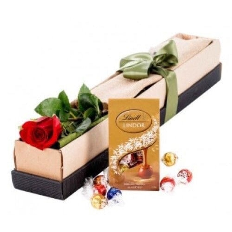 Single Rose Luxury Box with Chocolate
